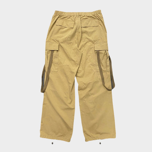 STRAP PARACHUTE PANT - TAN