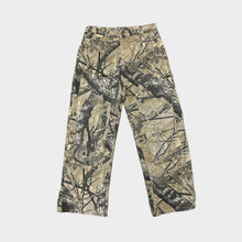 Load image into Gallery viewer, CARPENTER PANT - HUNTING CAMO TAN/BLACK